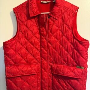 Red Quilted Timberland Vest Men's Size M with pockets insulated